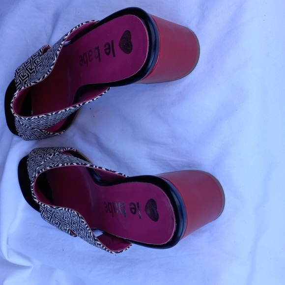 Le Babe Chunky Heel Slide in Shoes - Picture 4 of 10